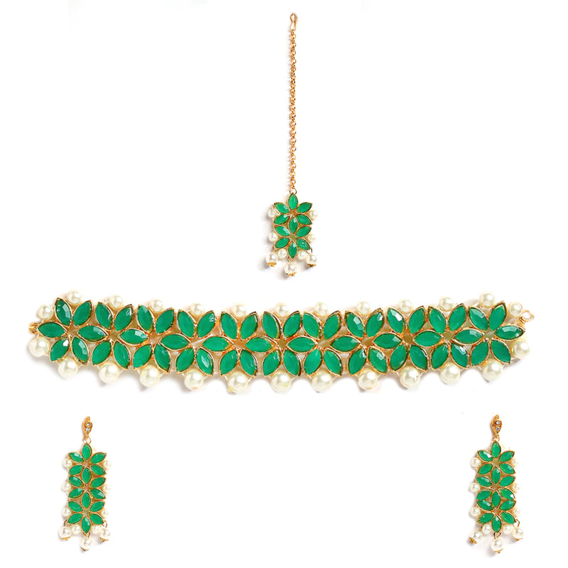 Green & White Kundan Studded Flower Shaped Gold-Plated Choker Necklace With Earrings & Maang Tika