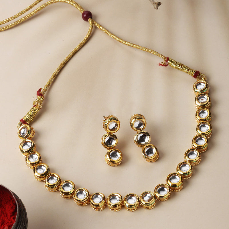 Gold-Plated White Kundan Studded Necklace with Earrings Jewellery Set