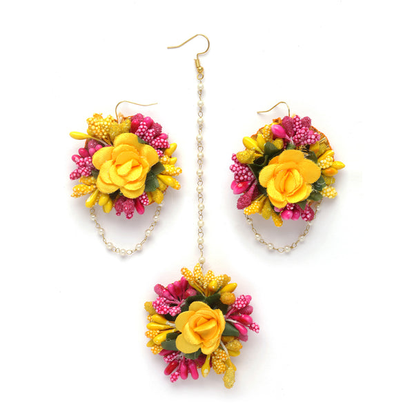 Gold-Plated Pearl Pink & Yellow Gota Patti Flower Maang Tikka Set