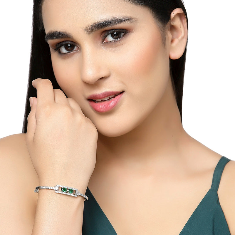 Rhodium-Plated Silver Toned Emerald Green American Diamond Studded Kada Bracelet