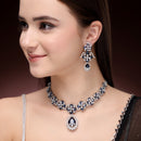 Glamorous Floral Necklace Set