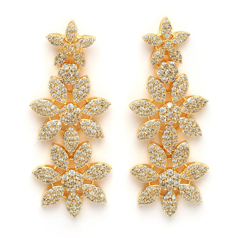 Gold Plated Floral Shaped White American Diamond Studded Jewellery Set