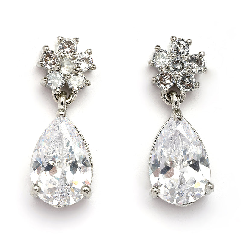 Rhodium Plated Silver Toned Floral Shaped White American Diamond Studded Jewellery Set