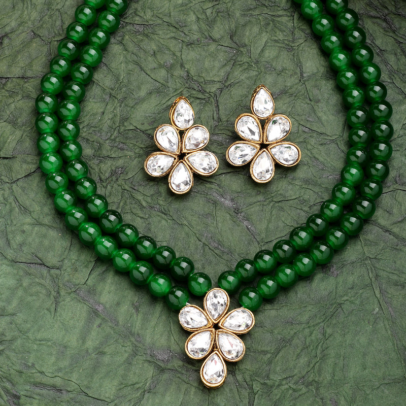 Green Pearl & Kundan Studded Jewellery Set