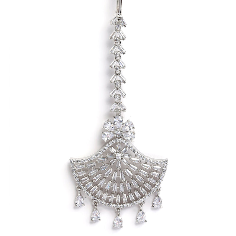 Rhodium-Plated Silver-Toned Fan Shaped American Diamond Studded Maang Tikka And Earrings Set
