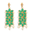 Green & White Kundan Studded Flower Shaped Gold-Plated Choker Necklace With Earrings & Maang Tika
