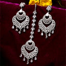 Rhodium-Plated Silver-Toned Heart Shaped White American Diamond-Studded Maang Tikka & Earrings Set