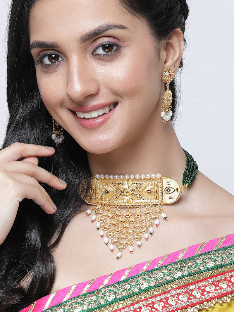 Gold-Plated Green & White Kundan Studded & Beaded Choker Meenakari Necklace with Earrings Jewellery Set