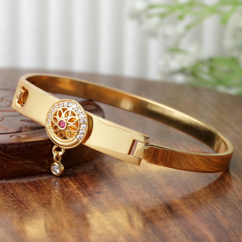 Gold-Plated Flower Shaped White Cubic Zirconia Stone studded Bracelet