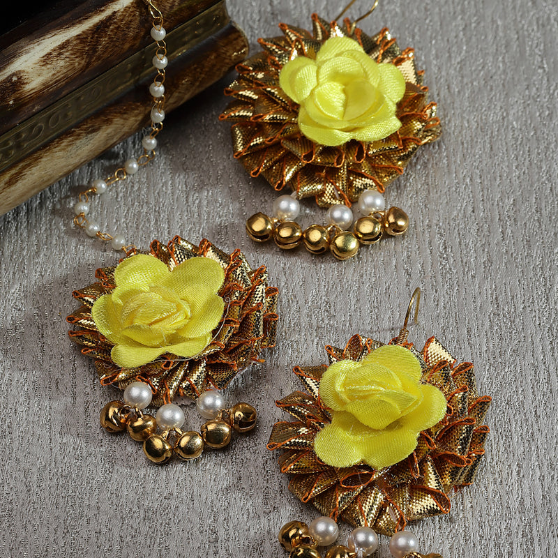 Gold-Plated Pearl Golden & Yellow Gota Patti Flower Maang Tikka Set