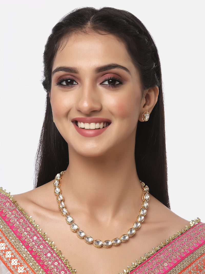 Gold-Plated White Kundan Studded Necklace with Earrings Jewellery set