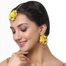 Gold-Plated Pearl Green & Yellow Gota Patti Flower Maang Tikka Set