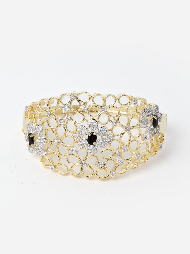 Black & Gold-Toned Brass American Diamond-Studded Gold-Plated Bangle-Style Bracelet & Ring