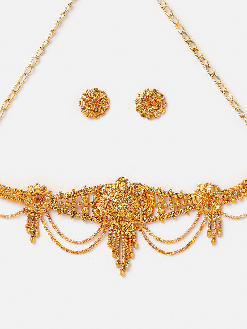 Stylish Gold-Plated Jewellery Set with Flower Shaped Earrings