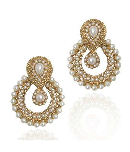 Pearl Dangle Earring with an Ethnic look for Girls & Women
